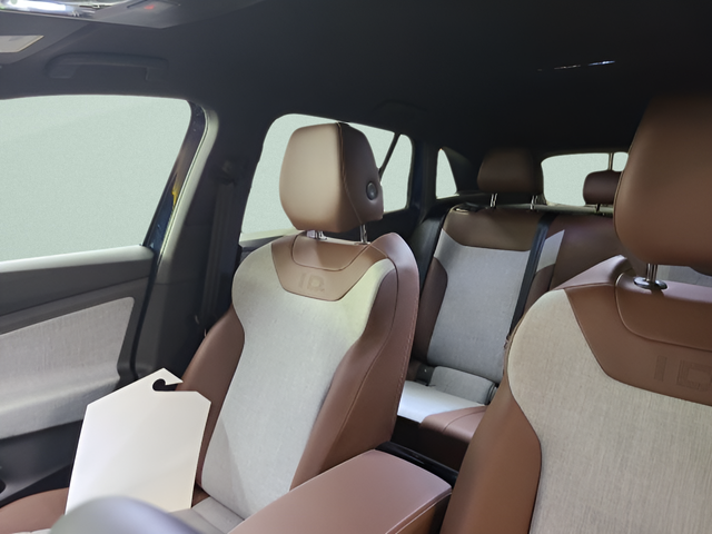 2025 Volkswagen ID.4 Pro