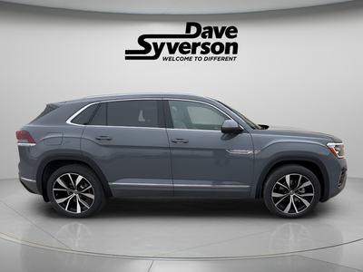 2026 Volkswagen Atlas Cross Sport 2.0T SEL Premium R-Line