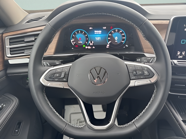 2025 Volkswagen Atlas 2.0T SE