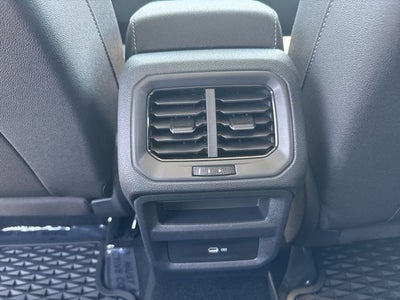 2025 Volkswagen Taos 1.5T SE Black