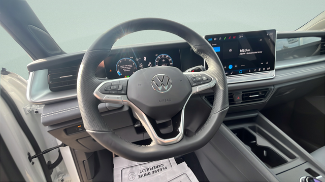 2026 Volkswagen Tiguan 2.0T SE R-Line Black