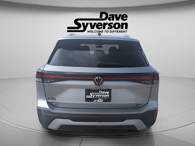 2025 Volkswagen Tiguan 2.0T SE