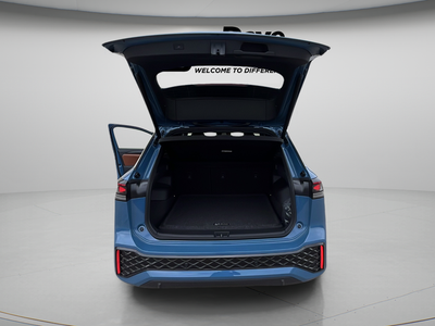 2026 Volkswagen Tiguan 2.0T SEL R-Line Turbo