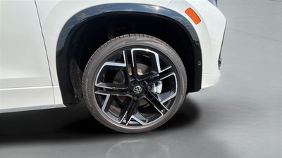 2026 Volkswagen Tiguan 2.0T SEL R-Line Turbo