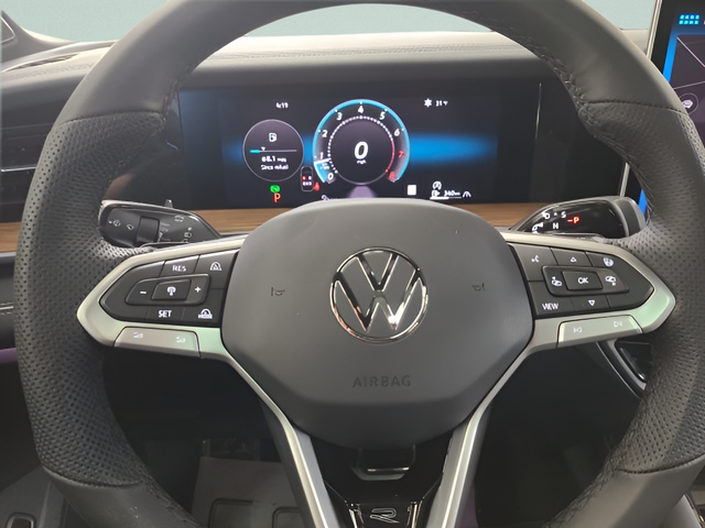 2026 Volkswagen Tiguan 2.0T SEL R-Line