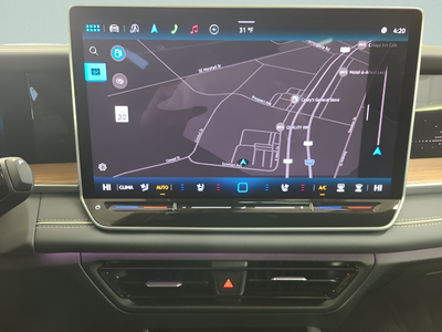 2026 Volkswagen Tiguan 2.0T SEL R-Line
