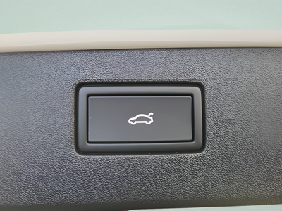 2026 Volkswagen Tiguan 2.0T SEL R-Line