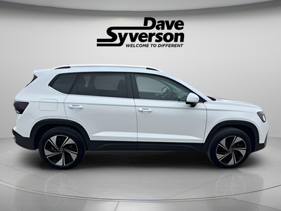 2025 Volkswagen Taos 1.5T SE