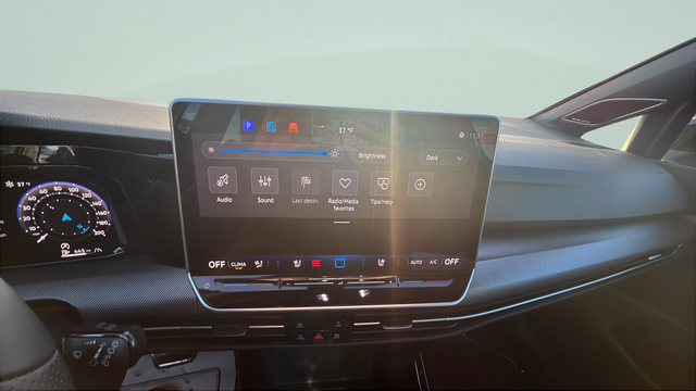 2026 Volkswagen Golf R 2.0T