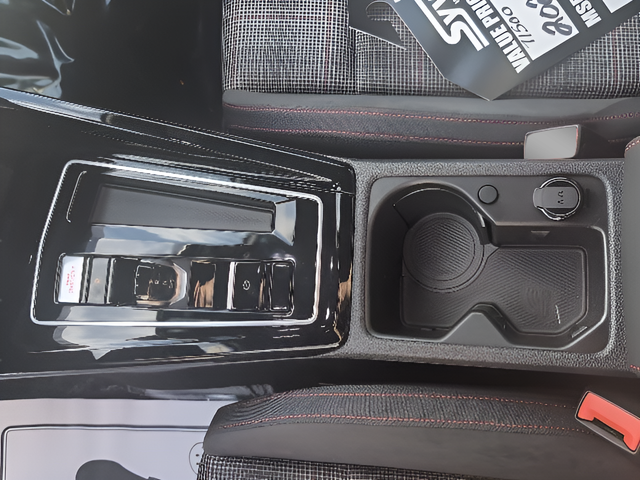 2025 Volkswagen Golf GTI 2.0T S