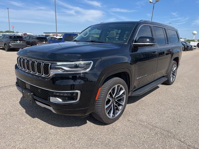 2023 Jeep Wagoneer L Series II 4WD's photo