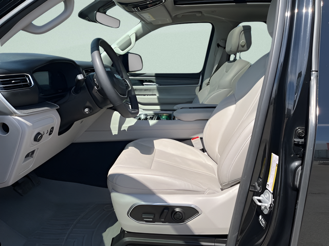 2023 Jeep Wagoneer L Series II