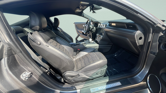 2021 Ford Mustang EcoBoost Premium
