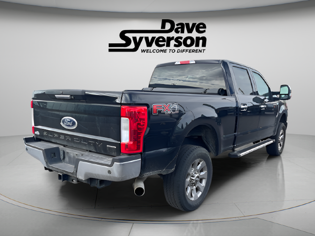 2017 Ford F-250SD Lariat