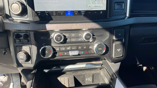 2024 Ford F-350SD Platinum