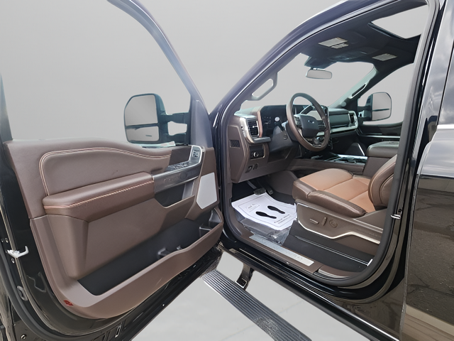 2025 Ford F-350SD King Ranch