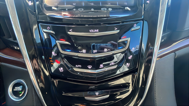 2018 Cadillac Escalade ESV Luxury