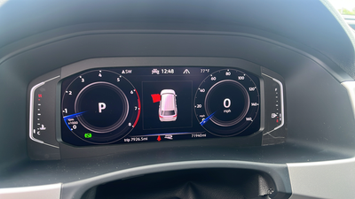 2022 Volkswagen Atlas 3.6L V6 SEL Premium R-Line