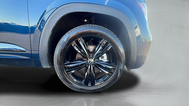 2023 Volkswagen Atlas Cross Sport 3.6L V6 SEL R-Line