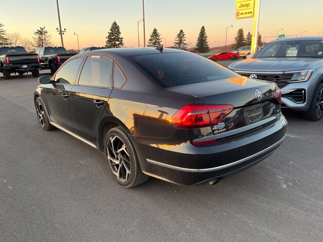 2019 Volkswagen Passat 2.0T Wolfsburg