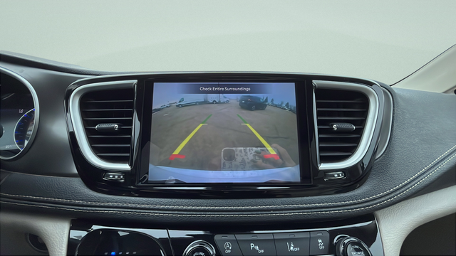 2021 Chrysler Pacifica Touring L