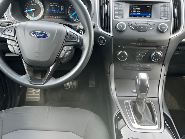 2016 Ford Edge SE