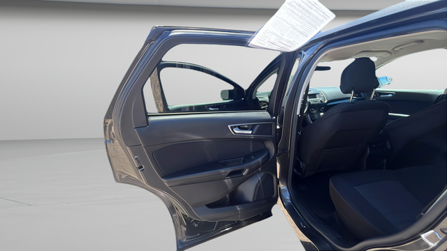 2015 Ford Edge SE