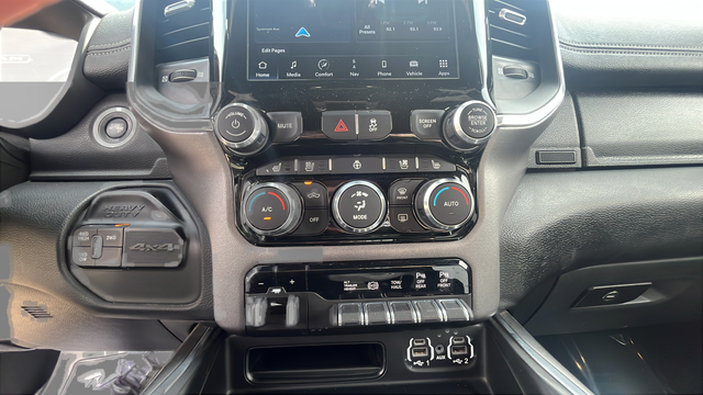 2022 RAM 3500 Laramie