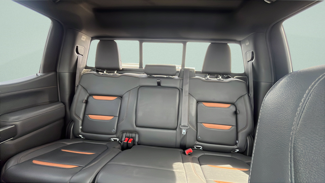 2022 GMC Sierra 1500 Limited AT4
