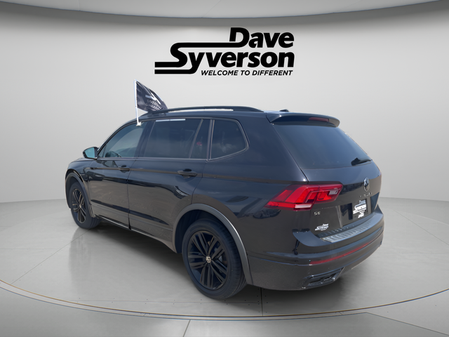 2022 Volkswagen Tiguan 2.0T SE R-Line Black